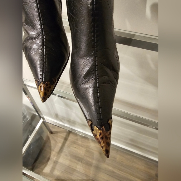 Roberto Cavalli Black Leather Heeled Boots - Picture 15 of 15